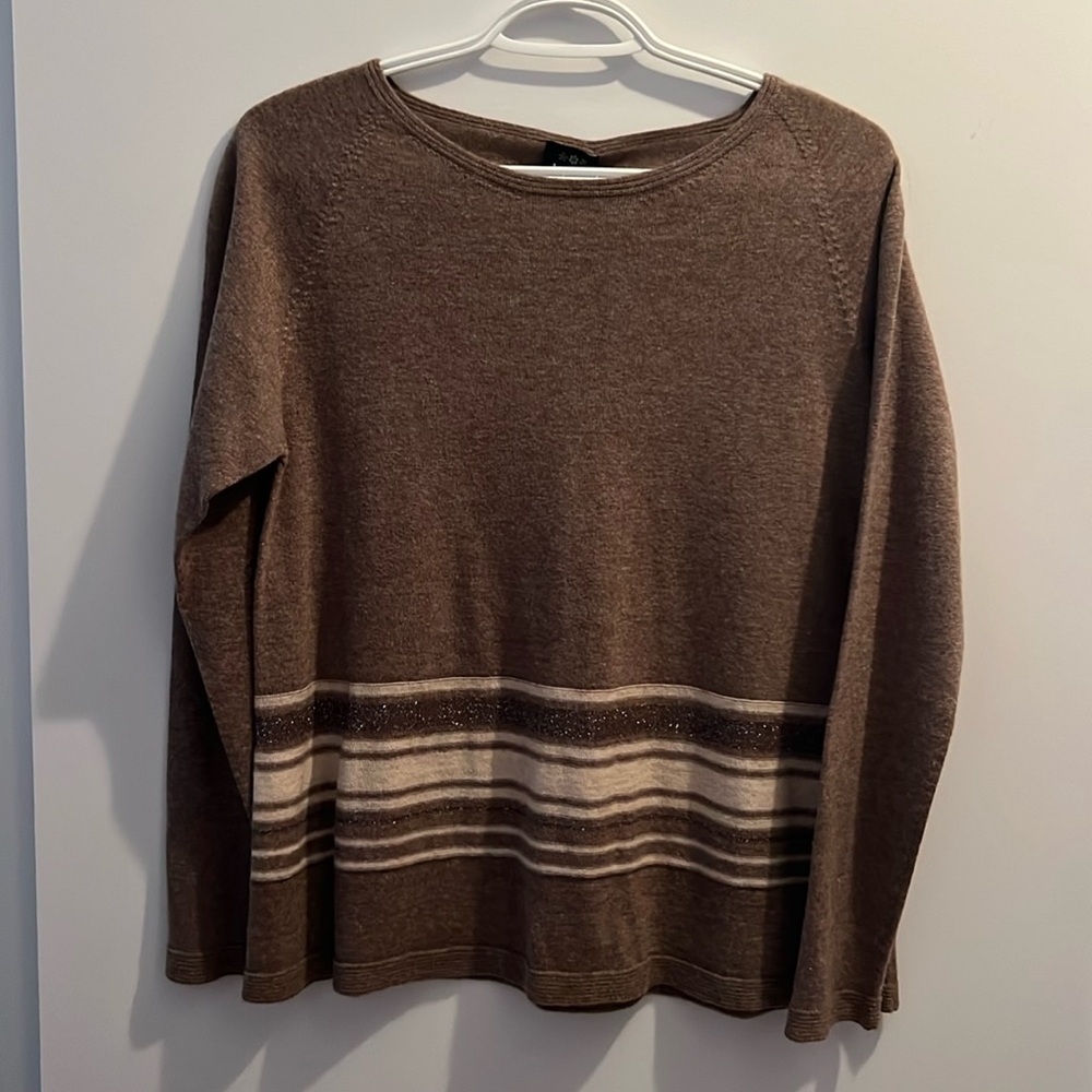 Amarynth Italy Medium brown/beige long sleeves sweater with boat neckline